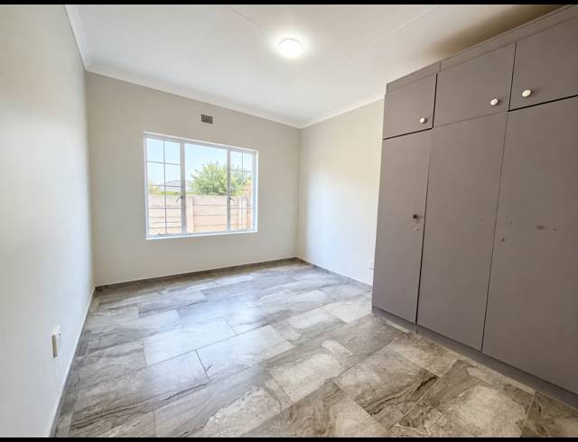 3 BEDROOM HOUSE FOR SALE IN SASOLBURG EXT 12